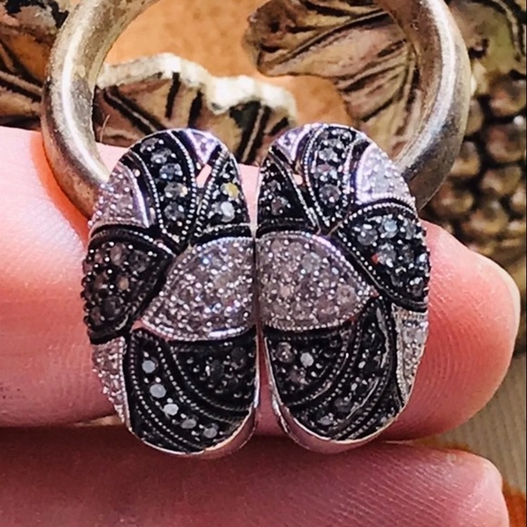 NWOT 1.00 CTW GENUINE DIAMOND SEMI HOOP EARRINGS - Picture 4 of 15